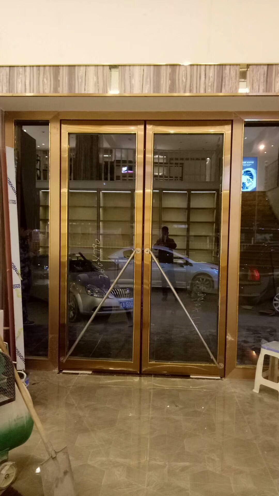 不锈钢玻璃门